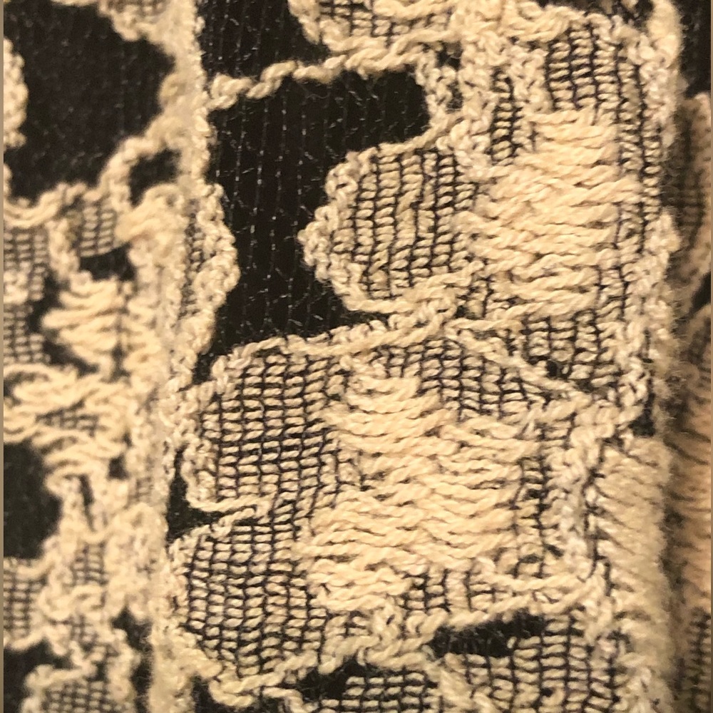 MINE LACED NWOT DRESS HI-LOW SIZE SMALL BLACK AND BEIGE - Picture 6 of 14